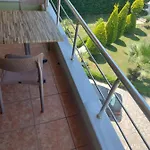Greenvilla Park Apartment