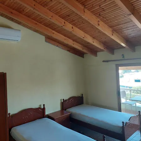 Greenvilla Park Apartman *