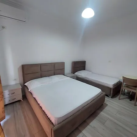 Greenvilla Park Apartment *