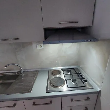 Greenvilla Park شقة دراس