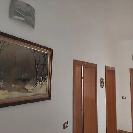 Greenvilla Park Apartment *